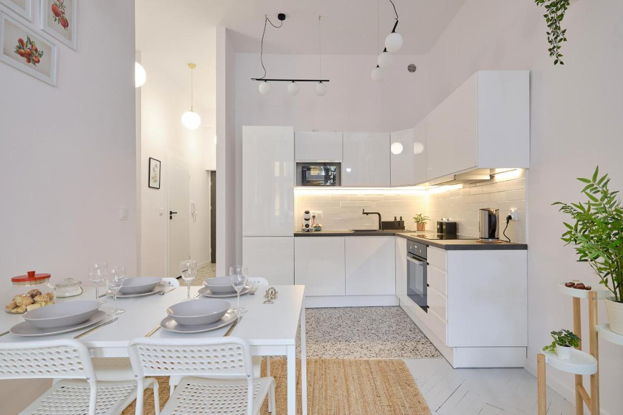 Plac Ratuszowy 50 - Old Town - 2 Sypialnie I Salon Еленя-Гура Экстерьер фото